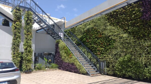 Jardín Vertical Corporativo YPF